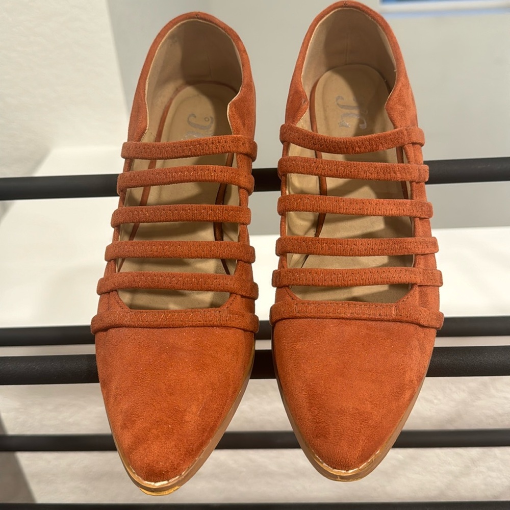 JG Rust Colored Strappy Faux Suede Shoe - Size 8.5